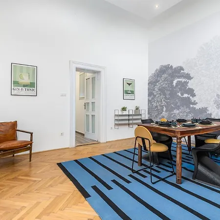 City Center Apartment With Balcony Budapest Exterior photo